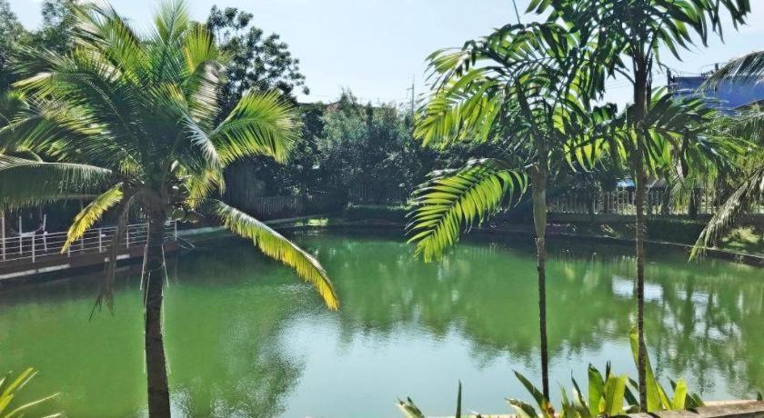 Royal Lee Resort And Spa Nai Yang Beach Exterior foto